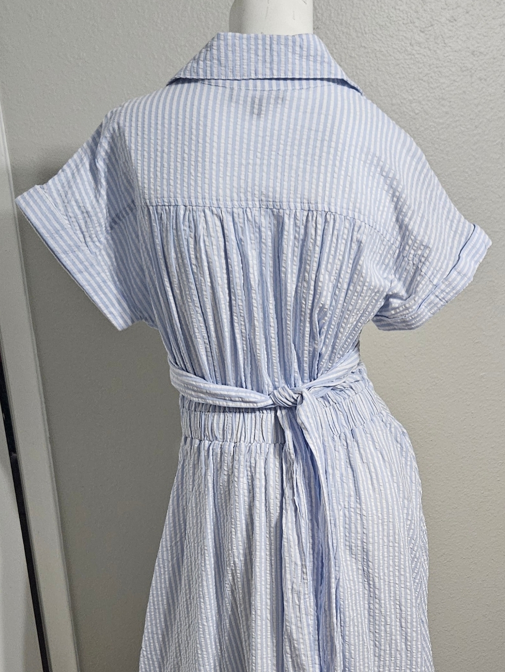 Lulus Women's Adorable Impression White And Blue Midi Dress With Pockets M - Picture 9 of 10